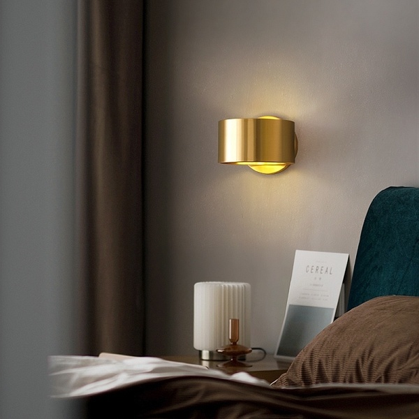 Lampa ścienna ARRO złota - Moosee